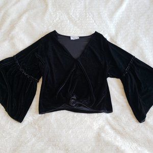 Velvet bell-sleeved crop top Size S